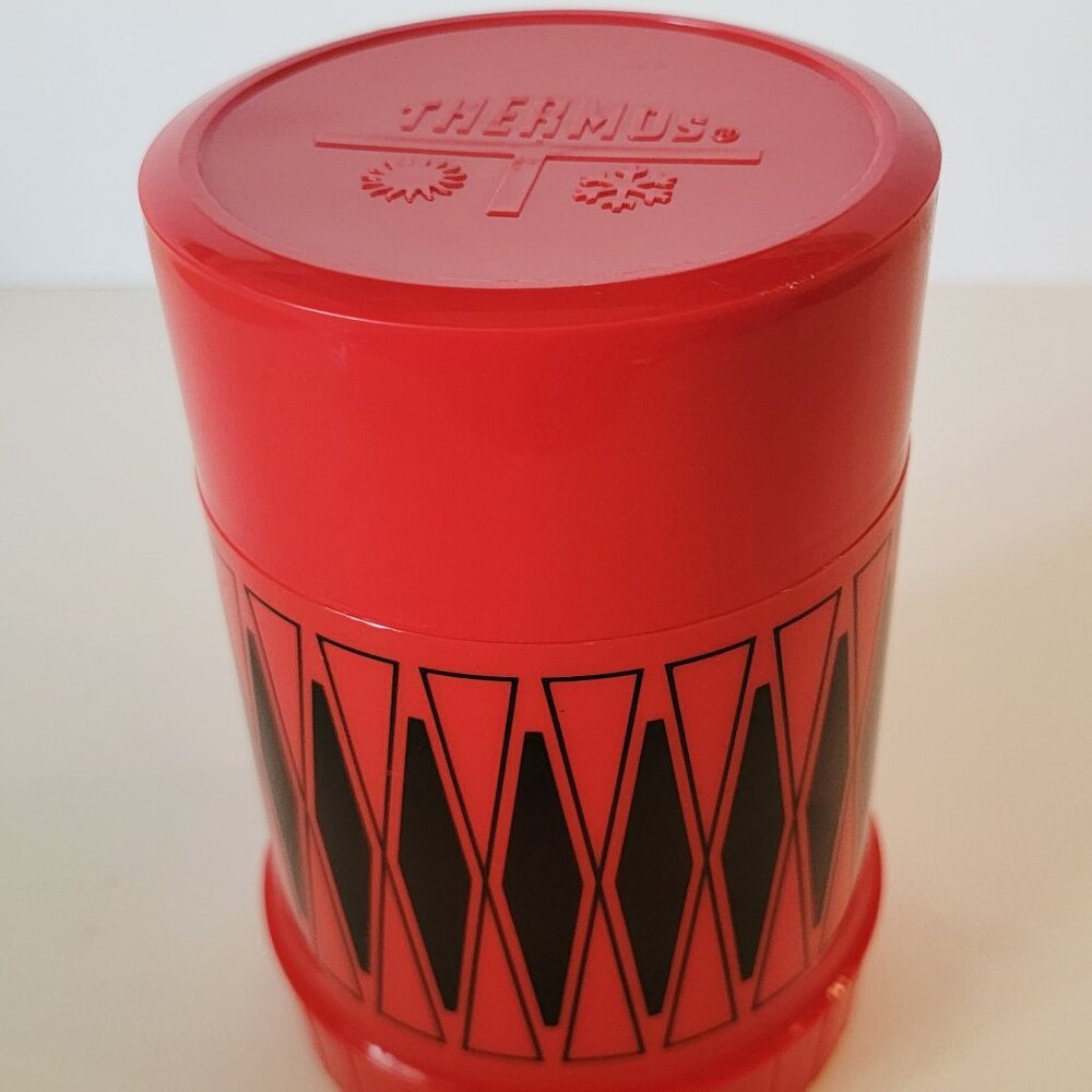Vintage 1970's Thermos made in the USA King-Seely. Red Black Harlequin.